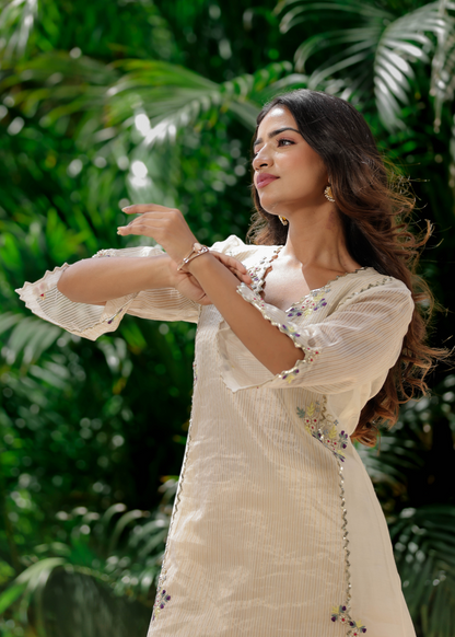 Ivory Zari Sitaara Short Kurta Set