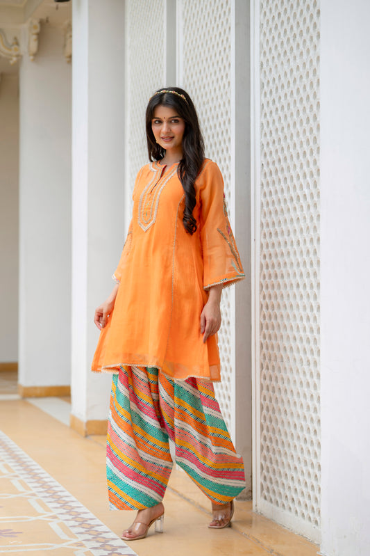 SUNHERI GOTA FARSHI SET