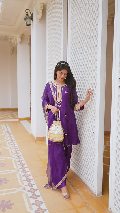 PURPLE CHAAND GOTA FARSHI SET